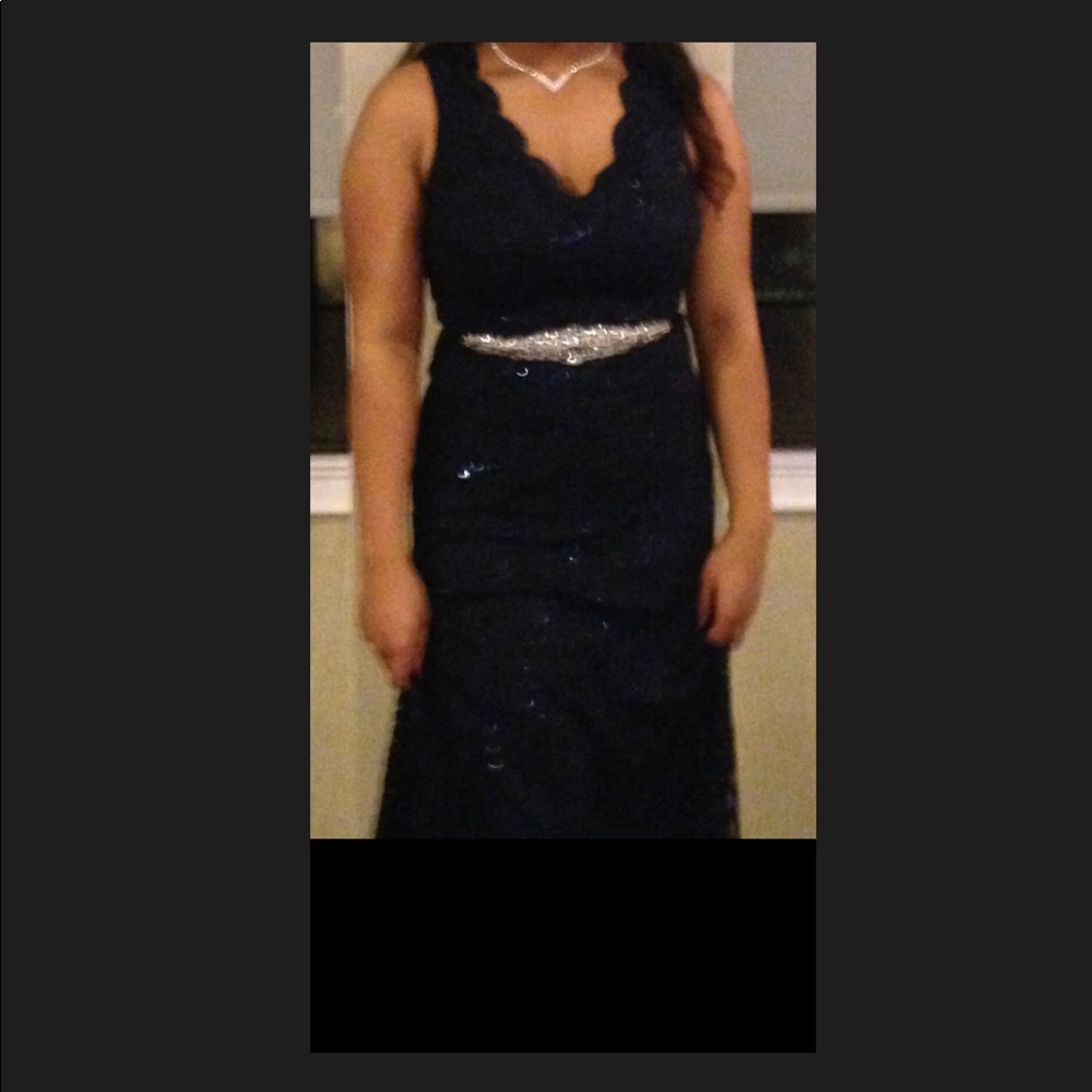 Gorgeous Long Navy Blue Prom Dress!!